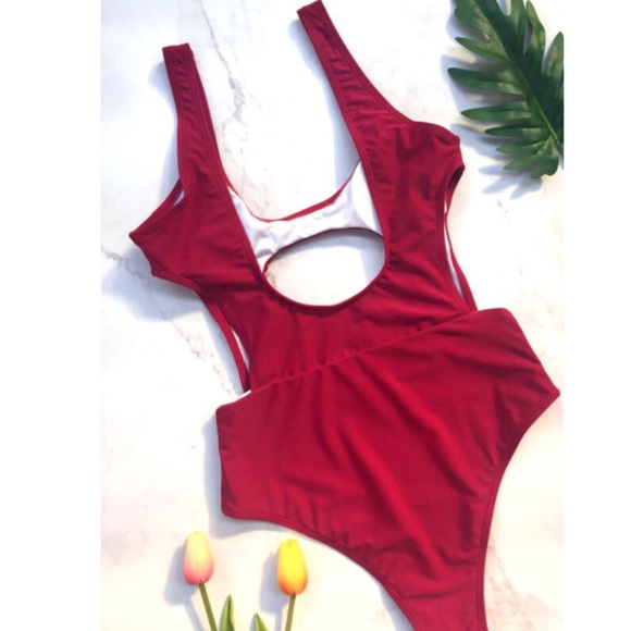 💥  Backless Hollowed-Out High Cut One Piece - Picture 3 of 5